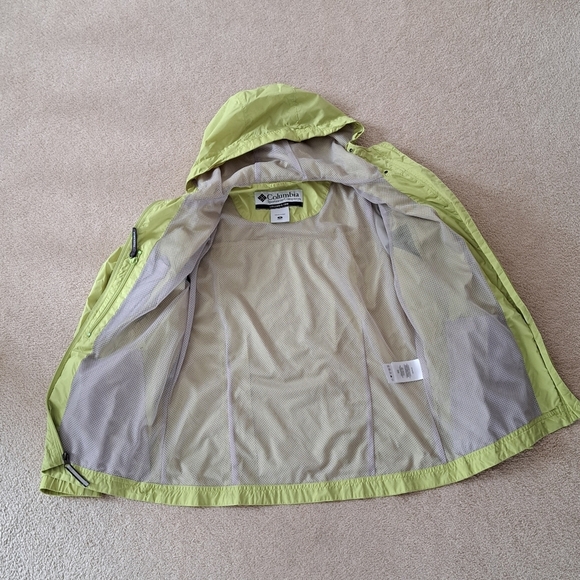 Columbia Packable Jacket Women's Small Green Soft Shell Lightweight Windbreaker - Picture 12 of 16